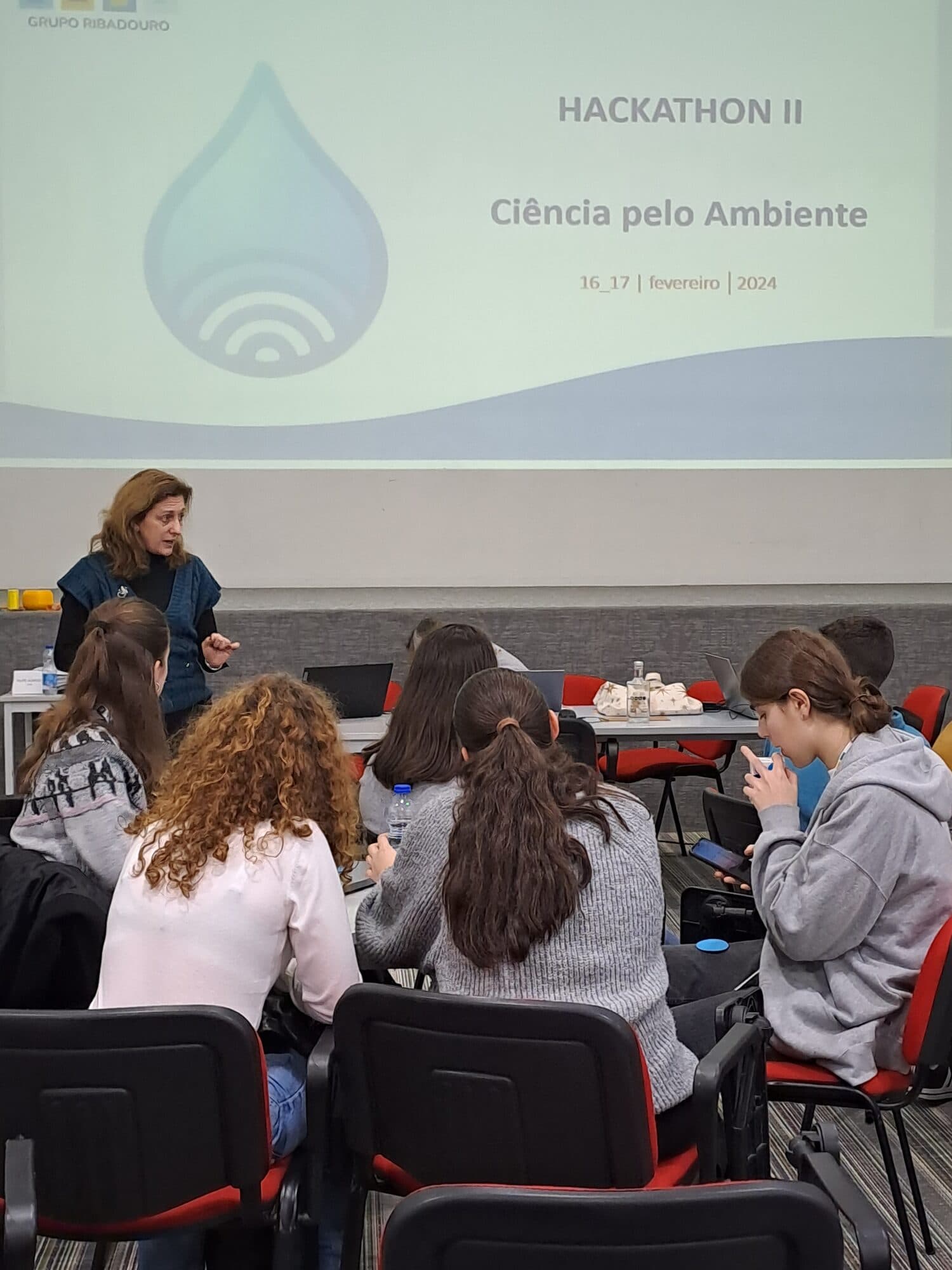 Apresentação no Hackathon 2024